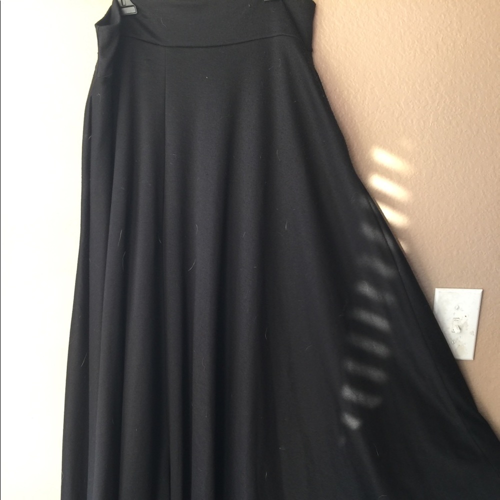 Agnes and Dora Ball Skirt Black.